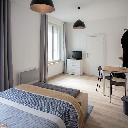 Chambre Au Coeur De Loudun Apartment Ngoại thất bức ảnh