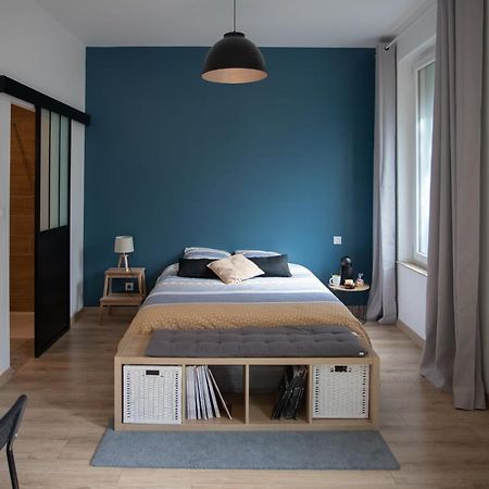 Chambre Au Coeur De Loudun Apartment Ngoại thất bức ảnh