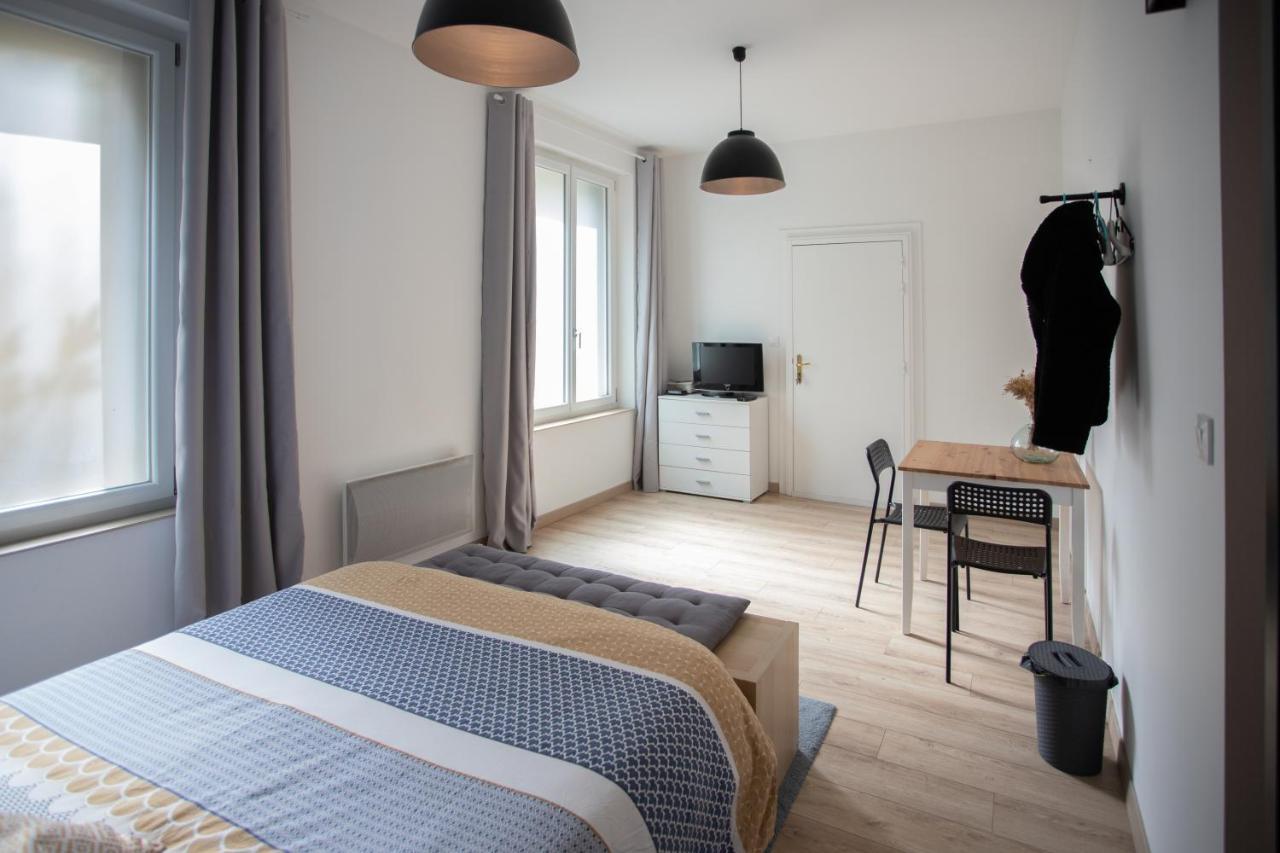 Chambre Au Coeur De Loudun Apartment Ngoại thất bức ảnh