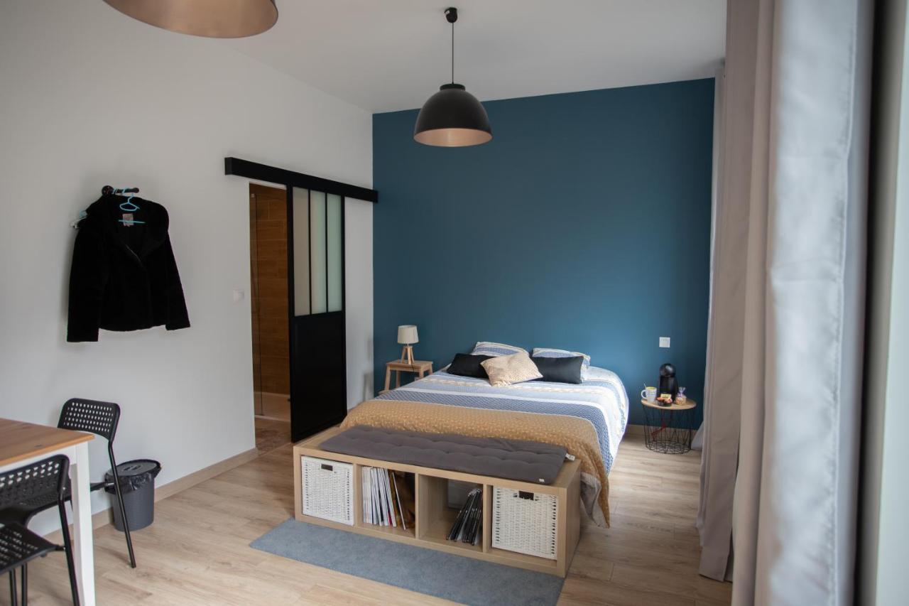 Chambre Au Coeur De Loudun Apartment Ngoại thất bức ảnh
